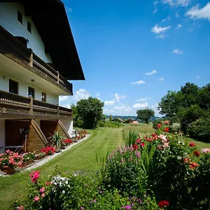 https://gaestehaus-hofer.com-bavaria.com